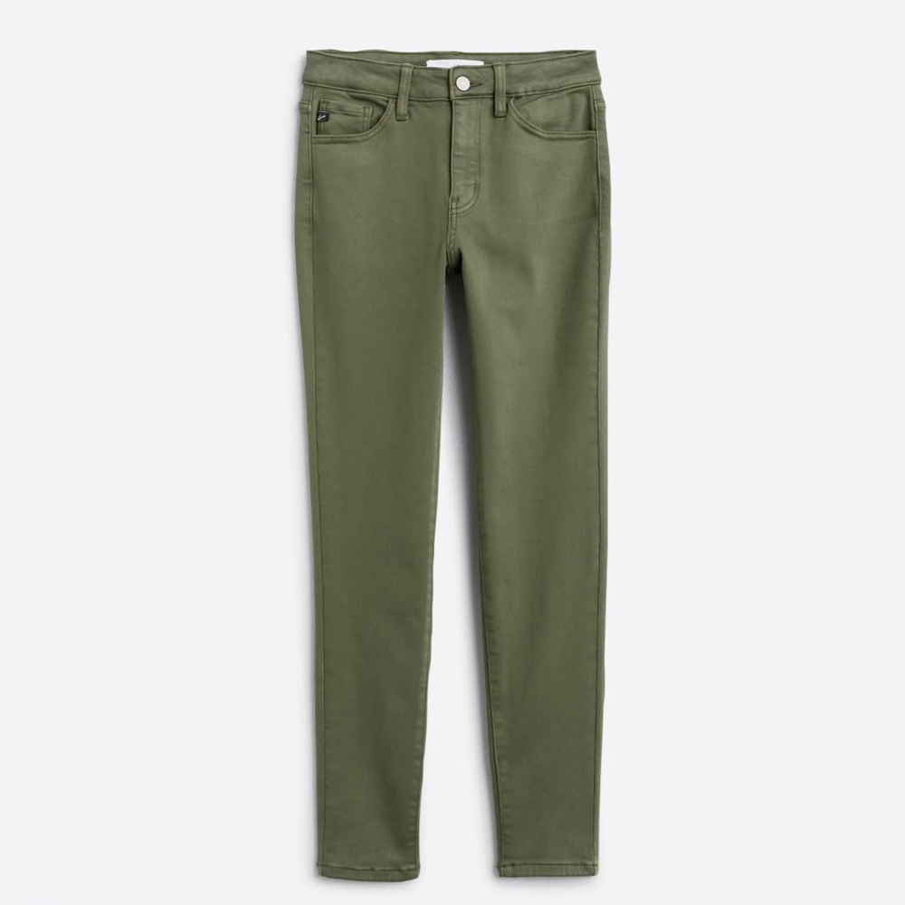 KAN CAN

Milania Mid Rise Colored Skinny Jean
10 | Olive